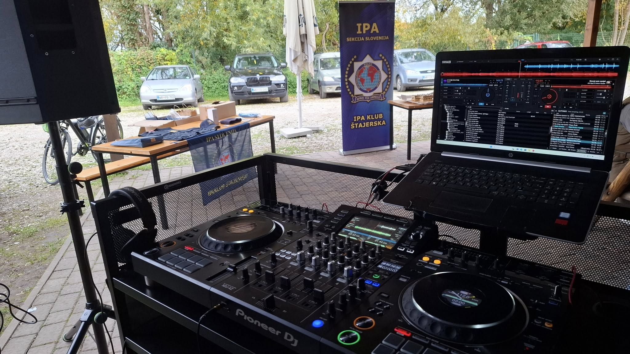DJ R nastop